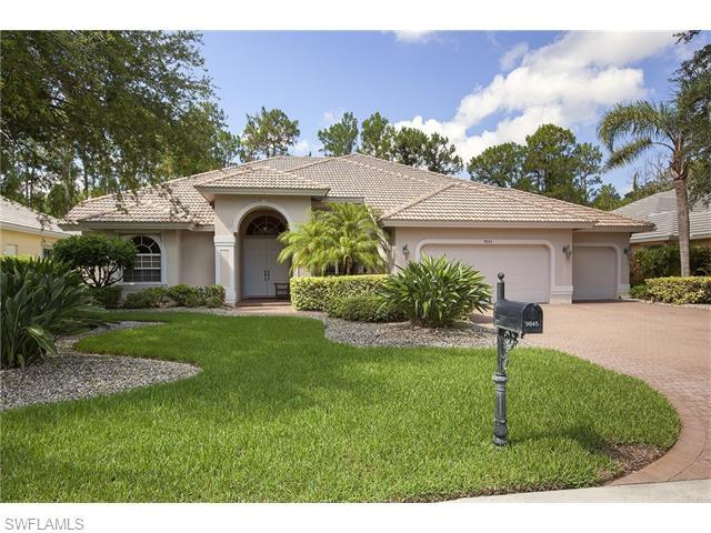 9845 Clear Lake Cir, Naples, FL 34109 (#216041071) :: Homes and Land Brokers, Inc