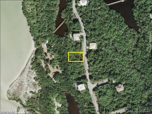 740 Waterside Dr, Marco Island, FL 34145 (#216042018) :: Homes and Land Brokers, Inc