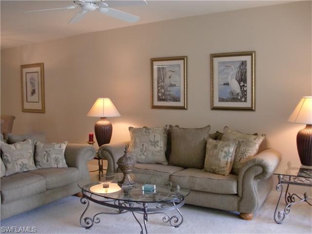 6910 Satinleaf Rd - Photo 1