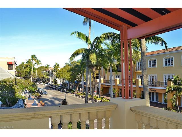 555 5th Ave - Photo 1