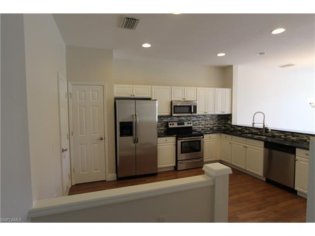 932 Hampton Cir #87, Naples, FL 34105 (#216053729) :: Homes and Land Brokers, Inc