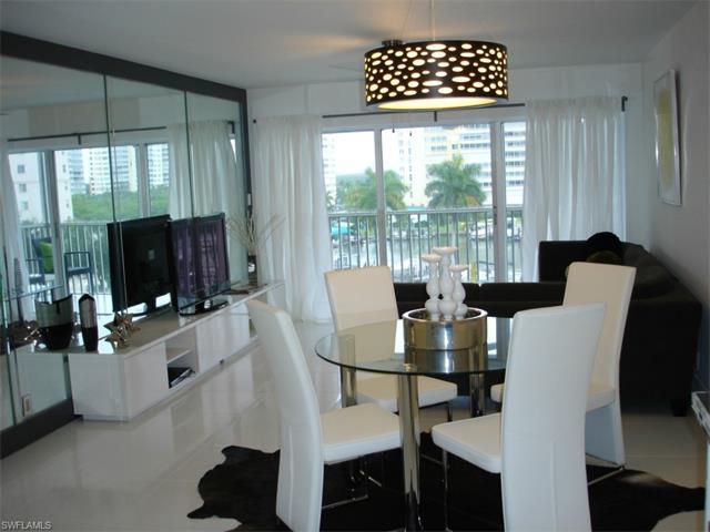 1 Bluebill Ave #503, Naples, FL 34108 (#216056349) :: Homes and Land Brokers, Inc