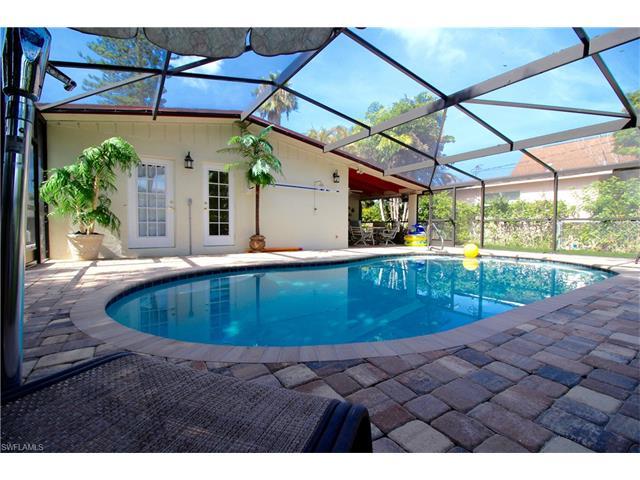 747 102nd Ave N, Naples, FL 34108 (#216056993) :: Homes and Land Brokers, Inc