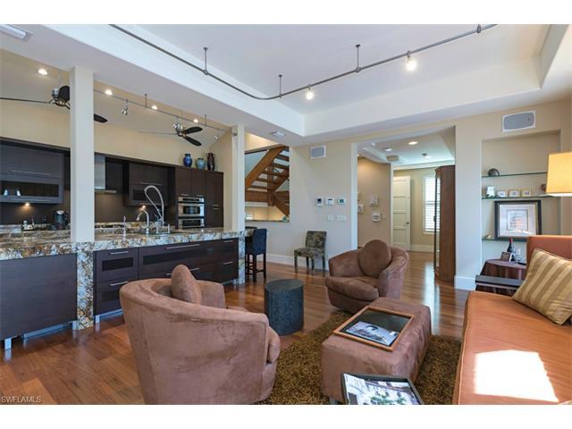 340 12th Ave - Photo 1