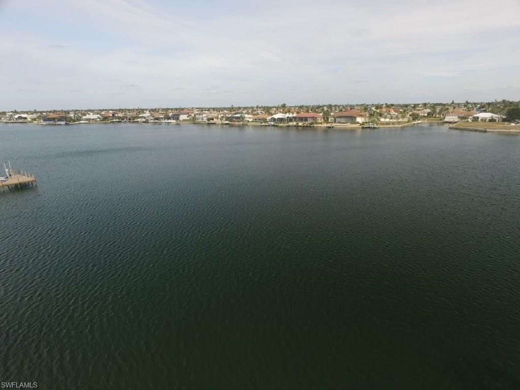 996 Spruce Ct - Photo 1