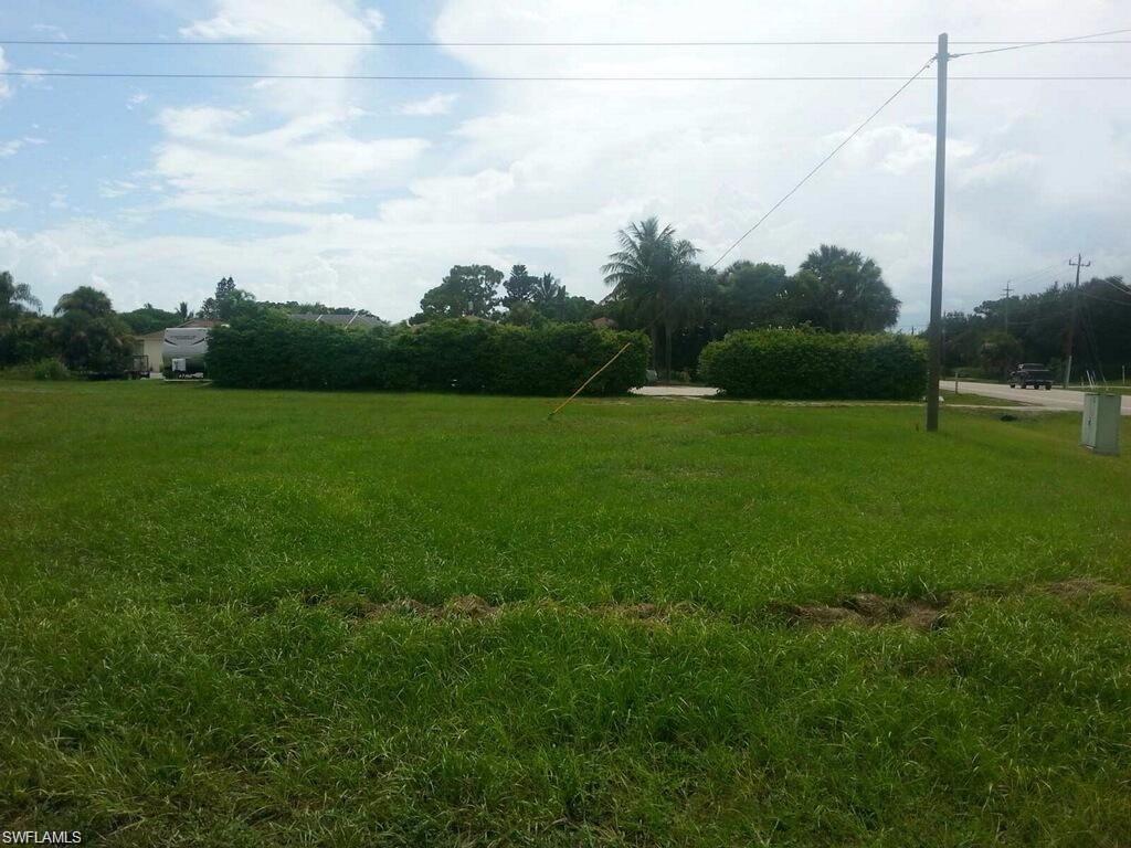 27010 Holly Ln - Photo 1