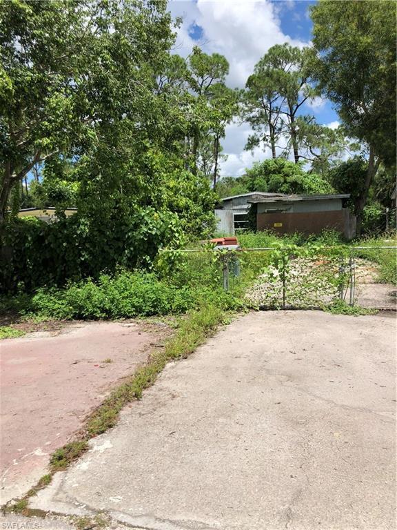 2807 Holly Ave - Photo 1