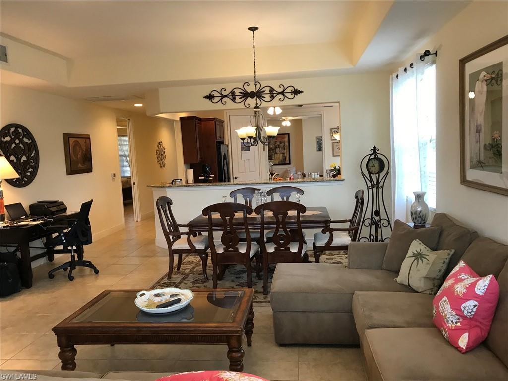 7838 Hawthorne Dr - Photo 1