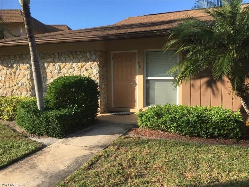 701 Palm View Dr - Photo 1