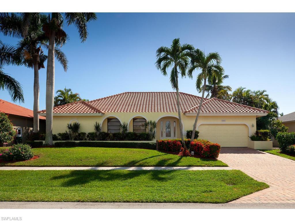 1221 Spanish Ct - Photo 1
