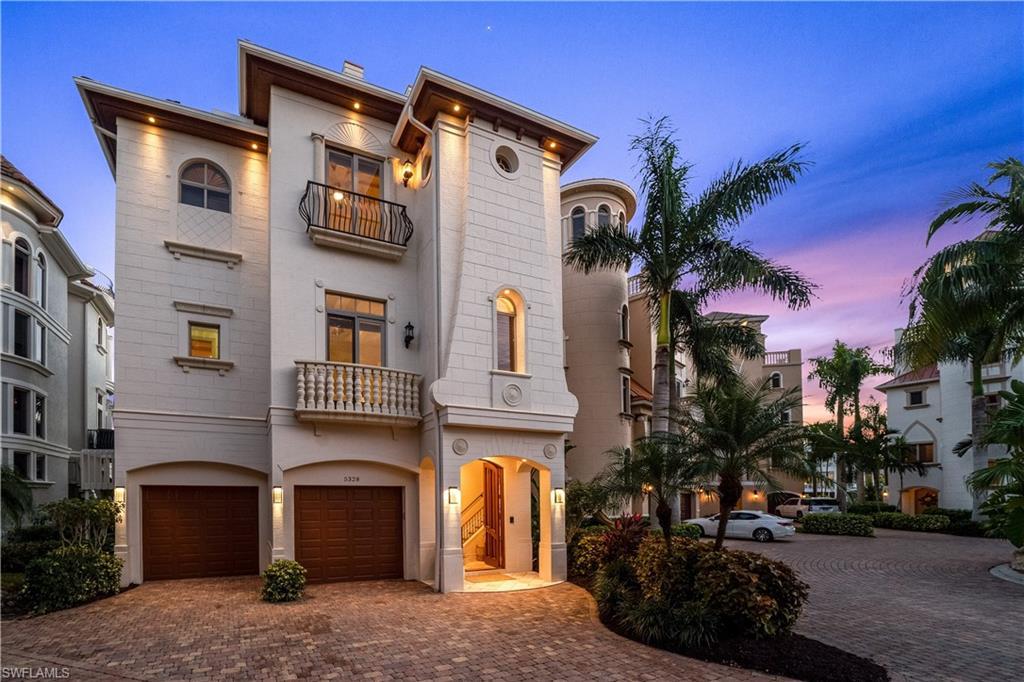 5328 Barefoot Bay Ct - Photo 1