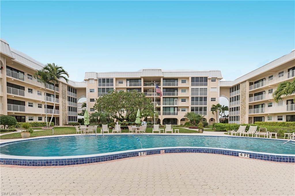 3450 Gulf Shore Blvd - Photo 1