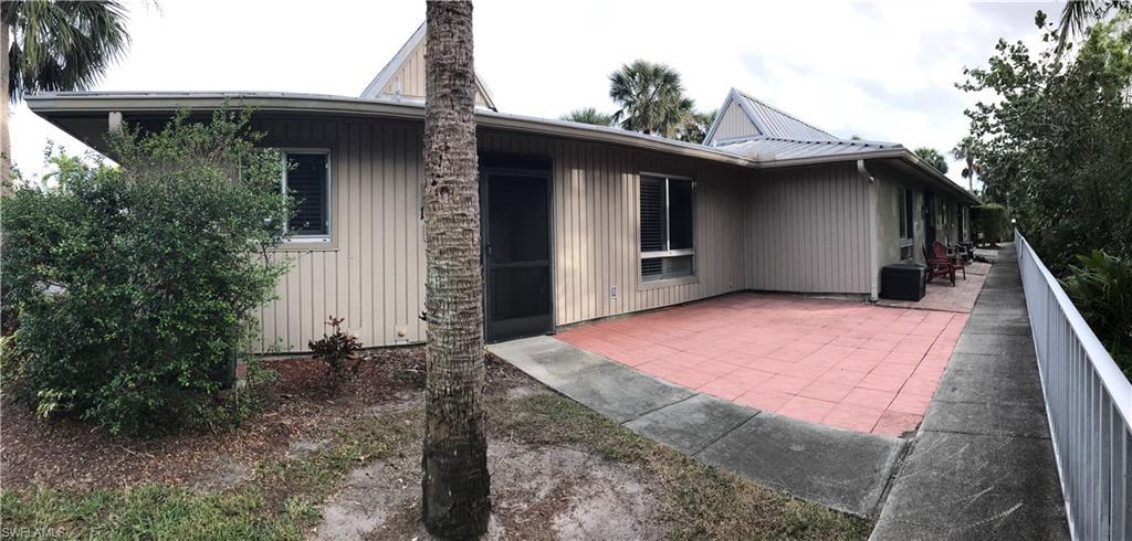 900 Henderson Creek Dr - Photo 1