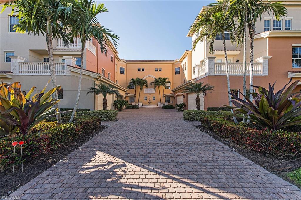 534 Avellino Isles Cir - Photo 1