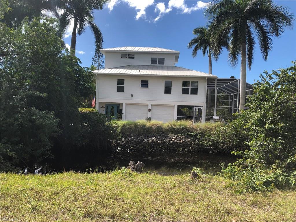3858 Riviera Cir - Photo 1