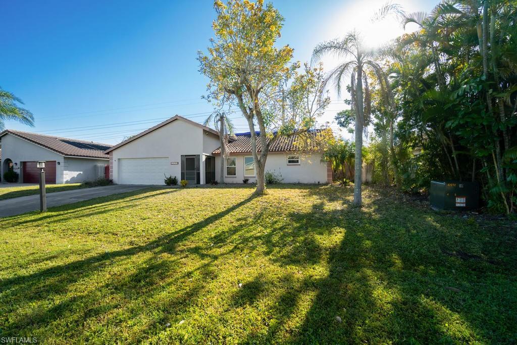 27477 Pelican Ridge Cir - Photo 1
