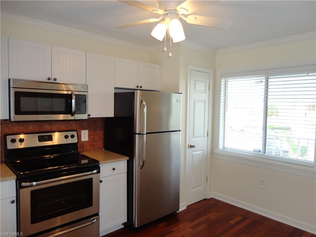 3041 Sandpiper Bay Cir - Photo 1