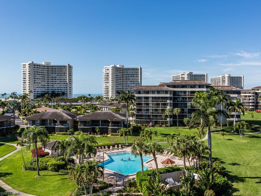 693 Seaview Ct - Photo 1
