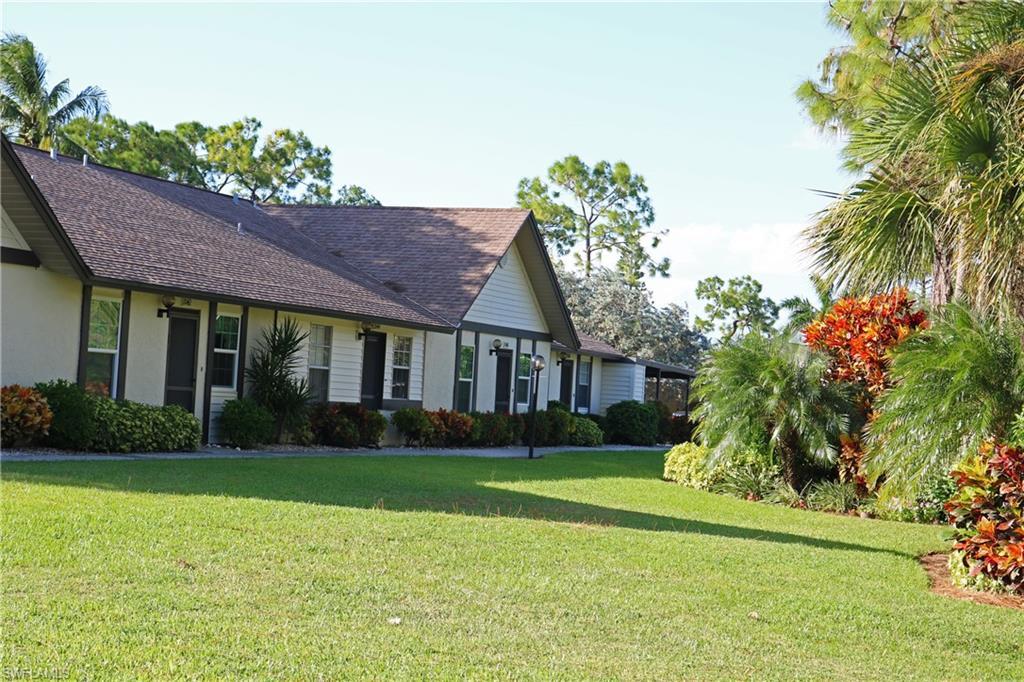1046 Pine Isle Ln - Photo 1