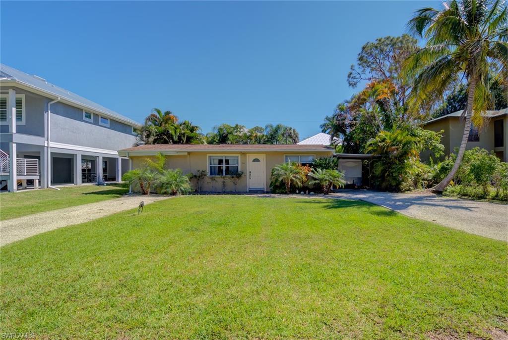 774 Pan Am Ave - Photo 1