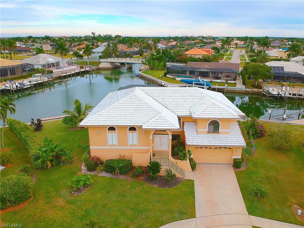 449 Capri Ct - Photo 1