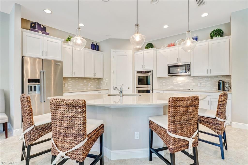 4460 Tamarind Way - Photo 1