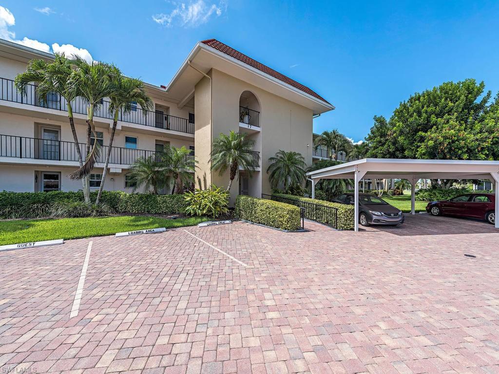 17 High Point Cir - Photo 1