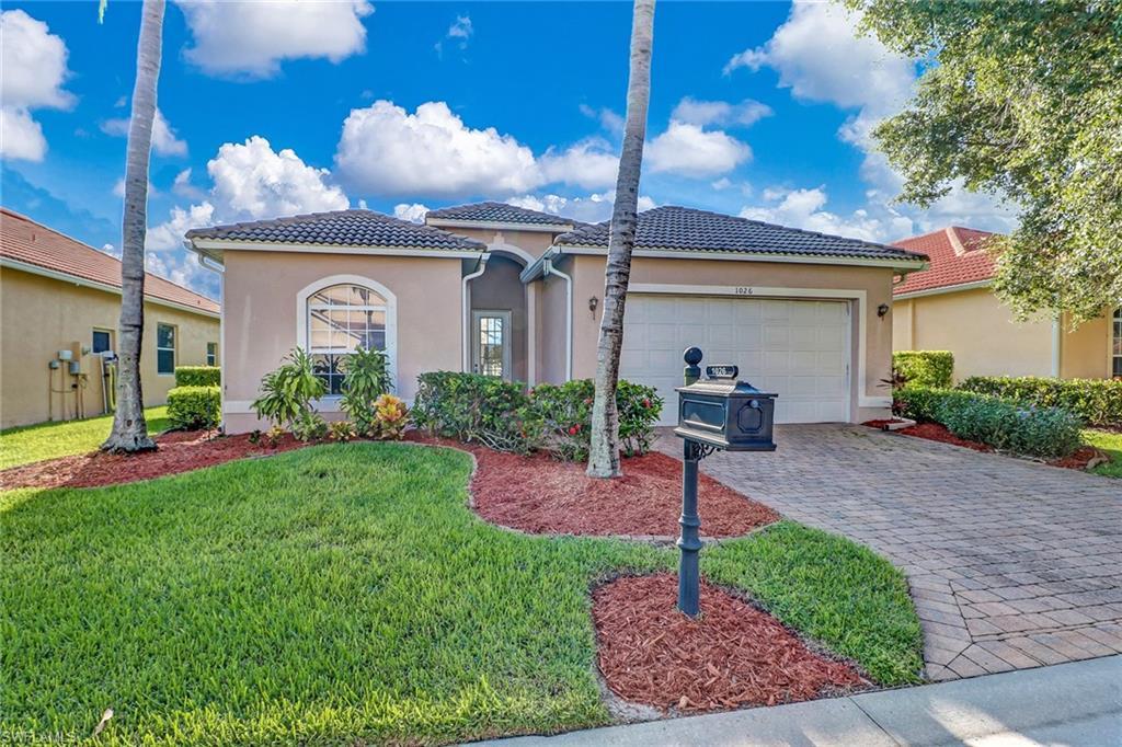 1026 Jardin Dr - Photo 1