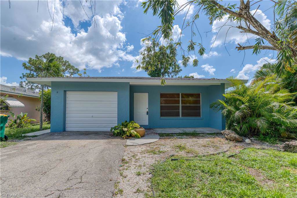 822 101st Ave - Photo 1