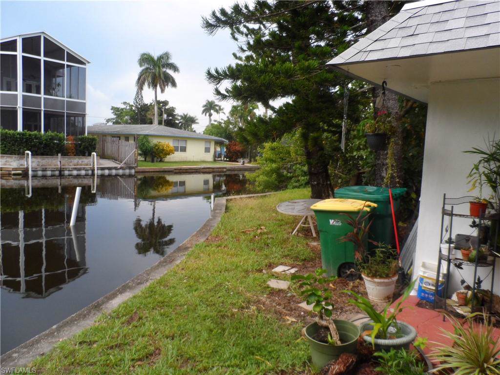 2836 Bayview Dr - Photo 1
