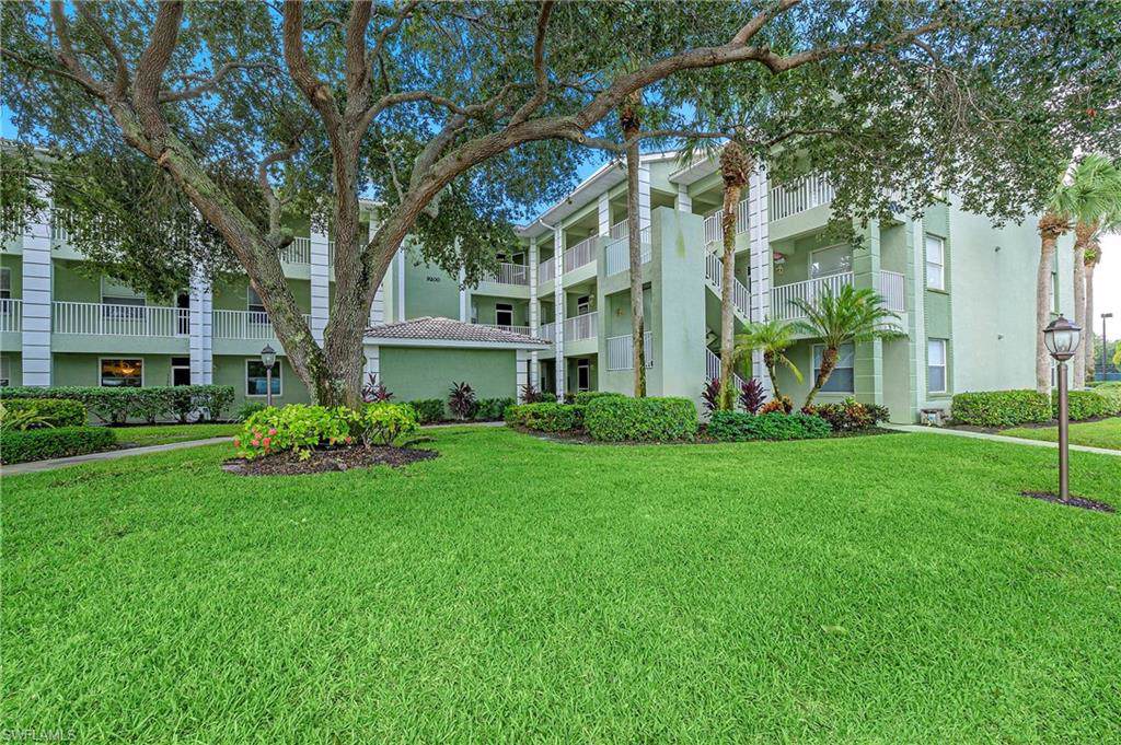 9200 Highland Woods Blvd - Photo 1