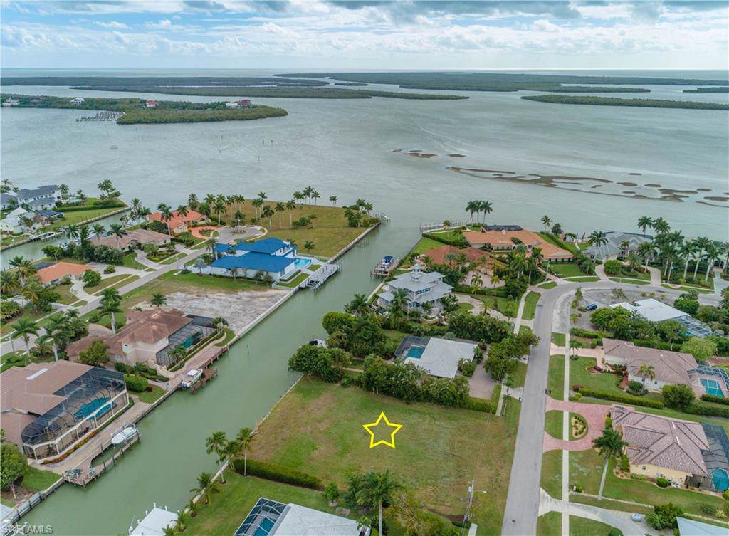 1031 Inlet Dr - Photo 1