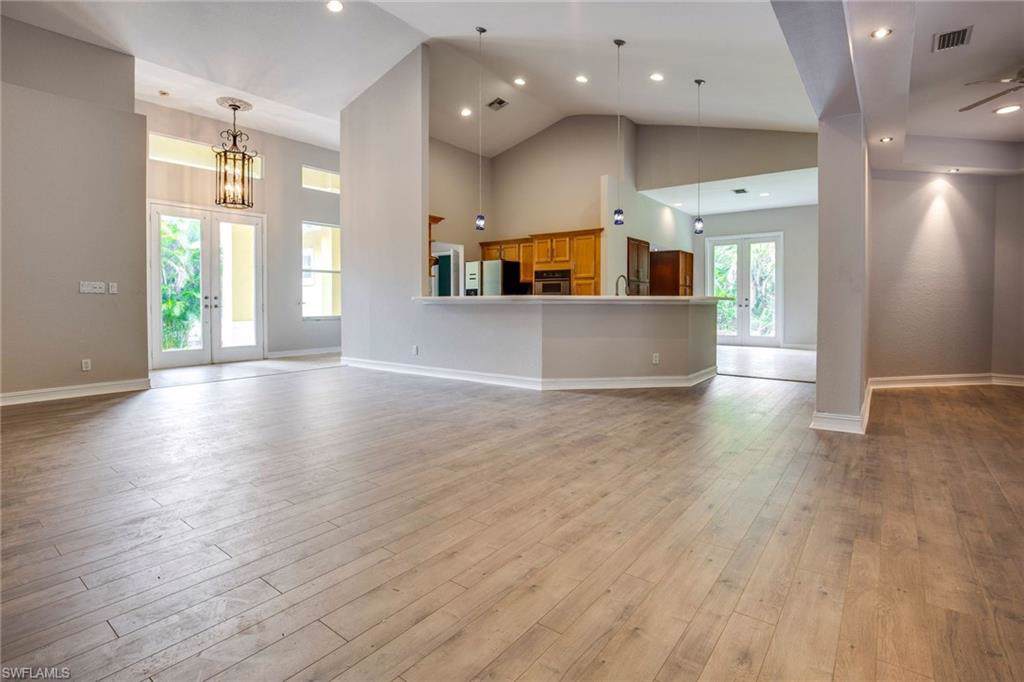 180 23rd St - Photo 1
