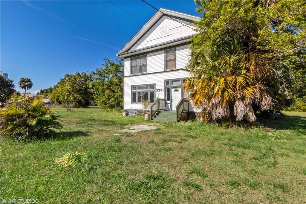 3203 Edgewood Ave - Photo 1