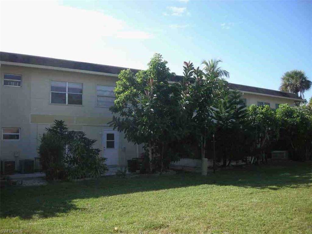 10725 Wilson St - Photo 1