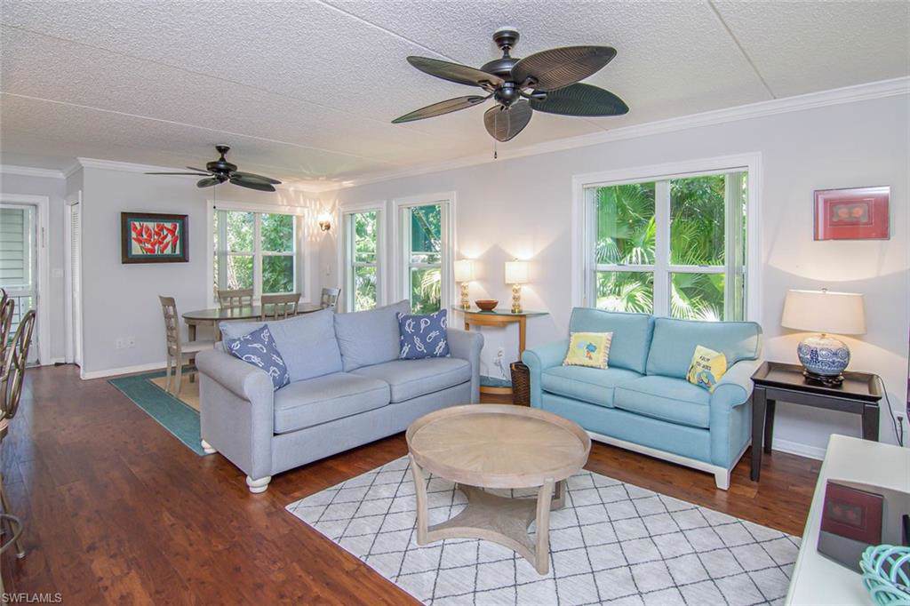 520 Club Side Dr - Photo 1