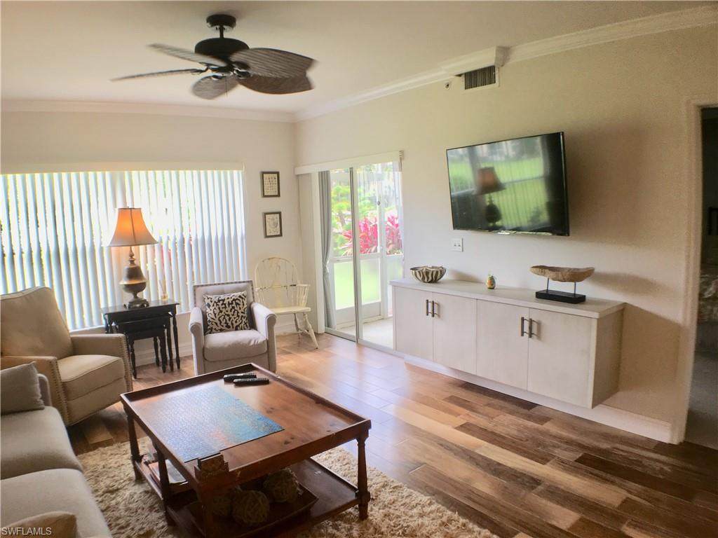 10261 Maddox Ln - Photo 1