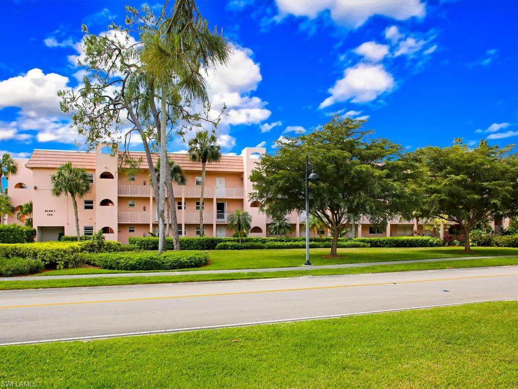 100 Forest Lakes Blvd - Photo 1
