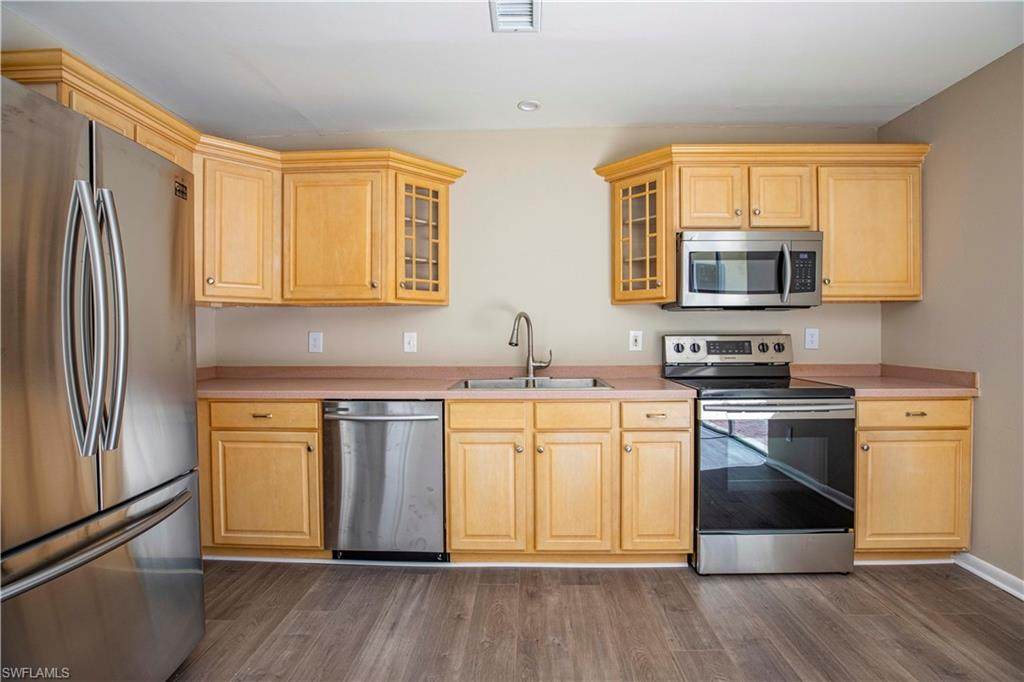 1165 Palm Ave - Photo 1
