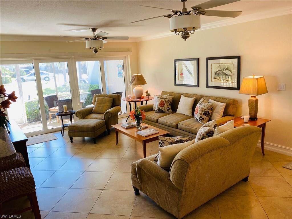 4140 Crayton Rd - Photo 1