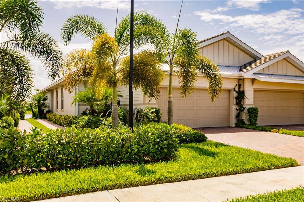14876 Edgewater Cir - Photo 1