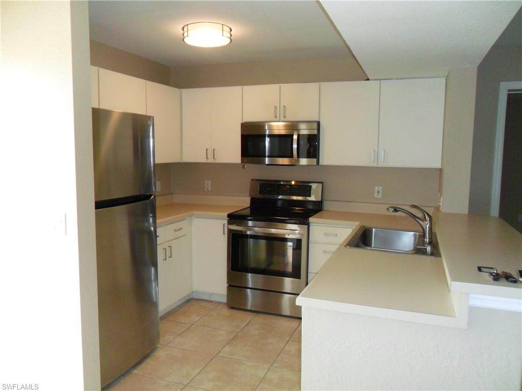 8275 Key Royal Cir - Photo 1