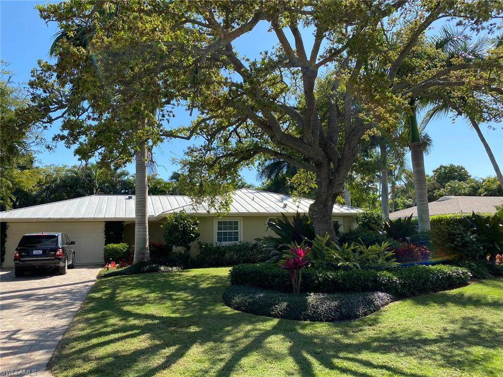 330 Putter Point Dr - Photo 1