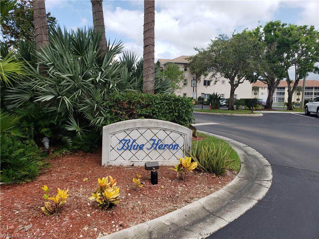 7815 Regal Heron Cir - Photo 1