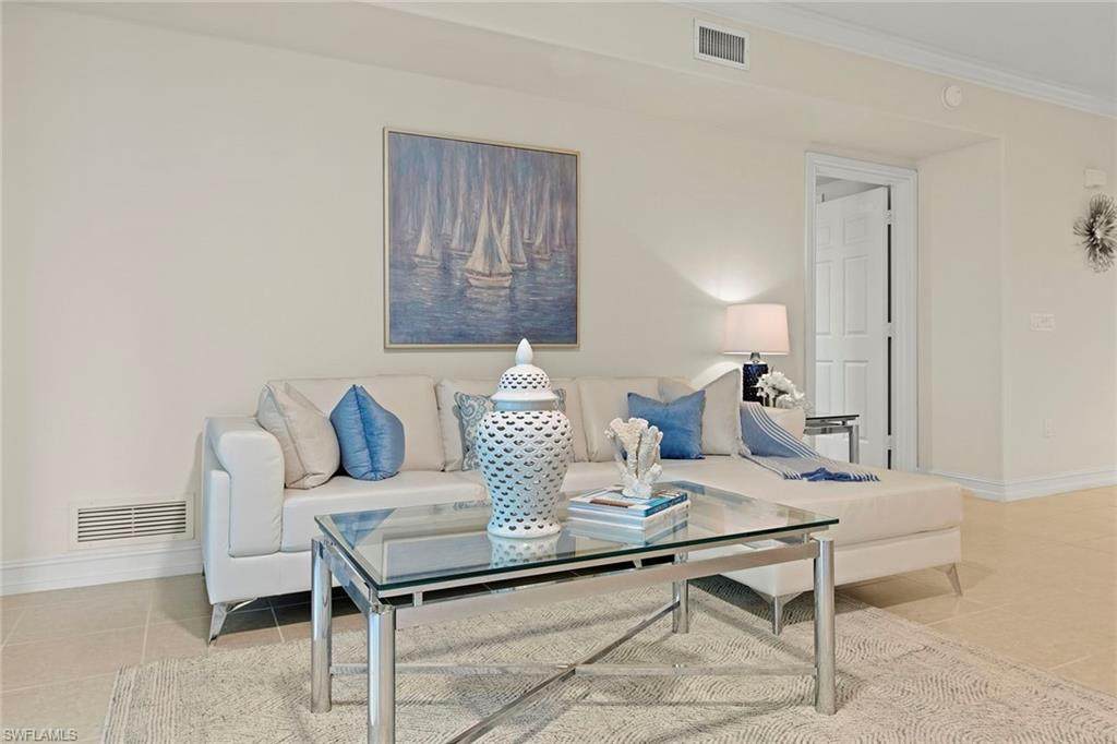 2728 Tiburon Blvd - Photo 1
