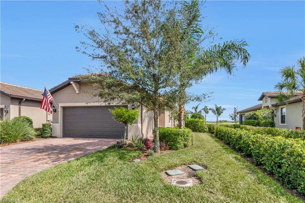 8021 Helena Ct - Photo 1