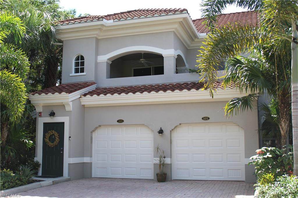 23461 Alamanda Dr - Photo 1