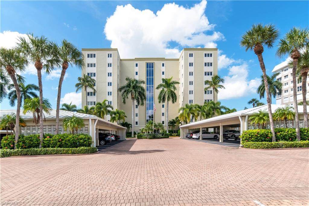 2885 Gulf Shore Blvd - Photo 1
