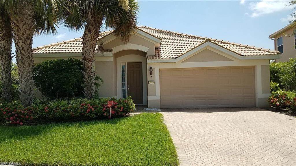 2049 Fairmont Ln - Photo 1