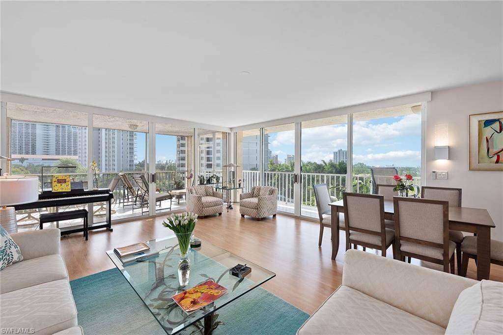 5550 Heron Point Dr - Photo 1